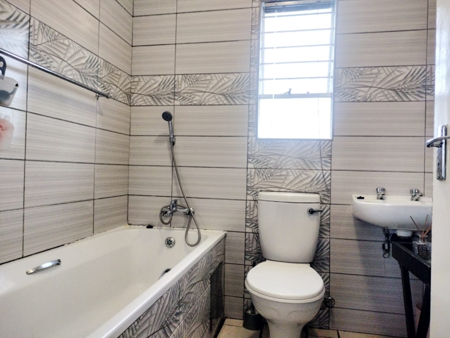 3 Bedroom Property for Sale in Raceway Free State